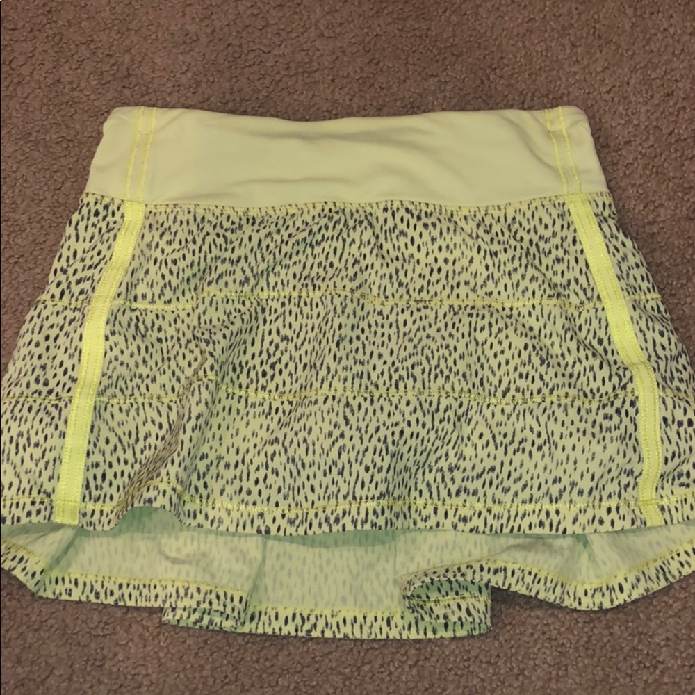 Lululemon bright yellow skirt, size 2